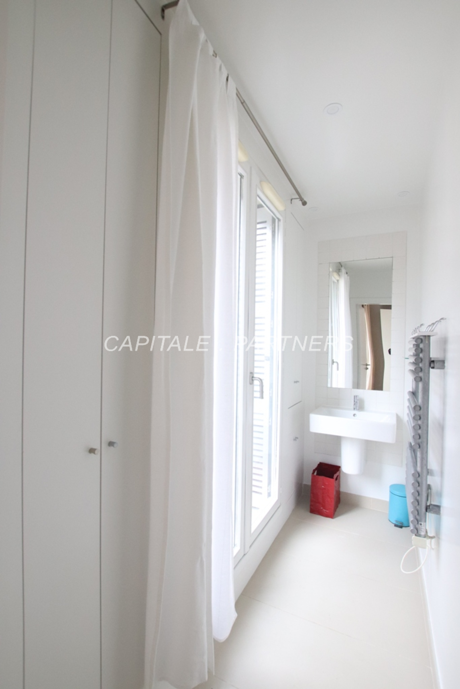 Image_, Duplex, Paris, ref :V70000146